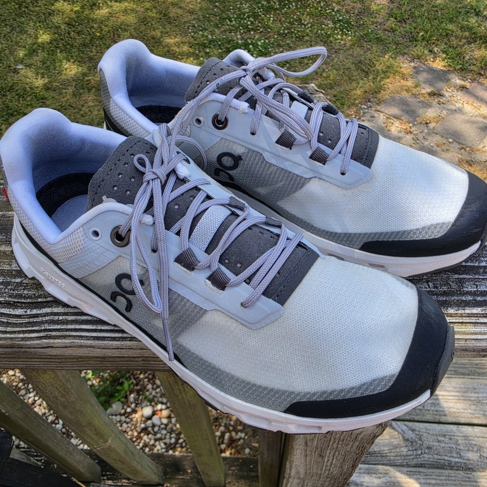 OC Cloudvista Waterproof Women's Running Shoes  Size 7